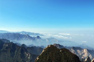 エゴを超えて潜在意識の力を引き出す実践方法