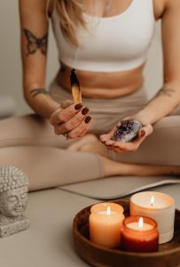 週次・月次レビュー：瞑想で自己肯定感を高める方法のPDCA