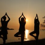 ヨガ初心者でも体が硬い人が楽しめる始め方と続け方の完全ガイド